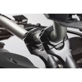 Pontets élévation de guidon SW Motech 30 mm en noir pour KTM, HONDA, YAMAHA, TRIUMPH