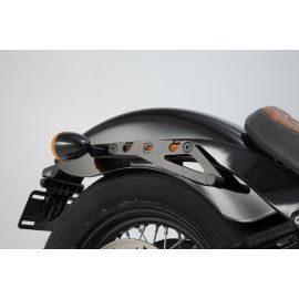 Soporte lateral derecho SW Motech SLH para Harley-Davidson Street Bob/ Slim/ Standard